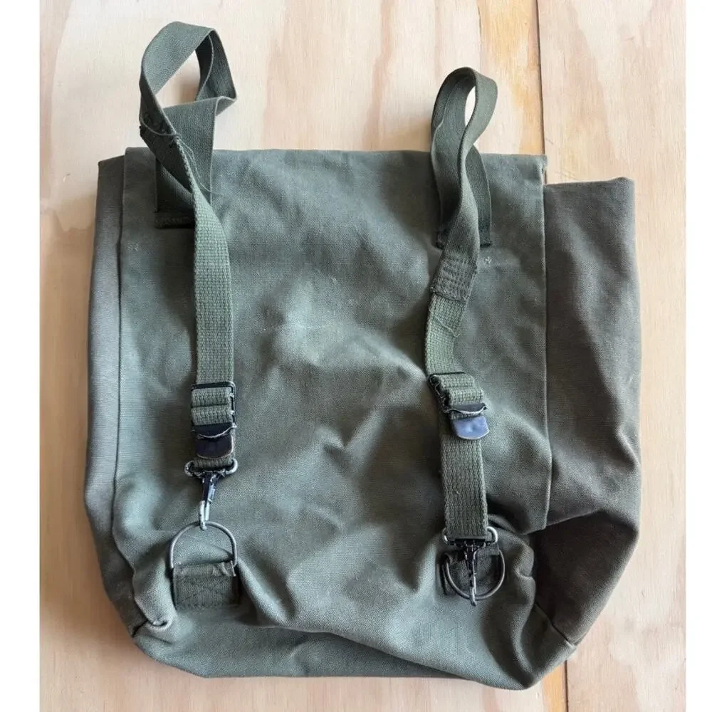 Vintage 1960s army green military style knapsack